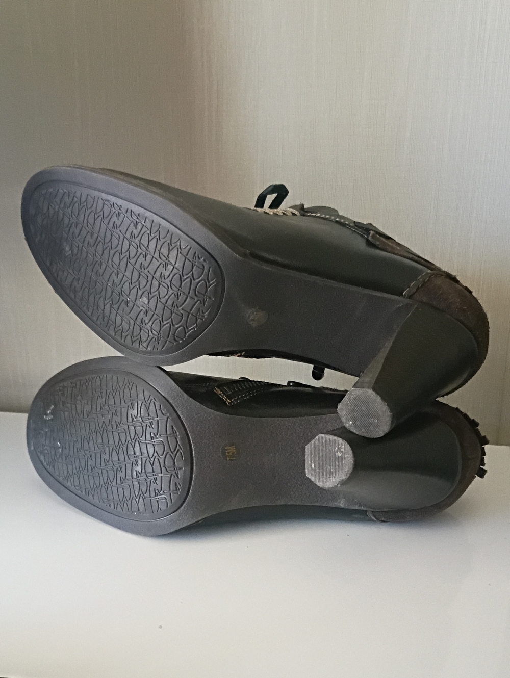 The Absolute Cutest B. Makowsky Ankle Booties In Amazing Condition - Picture 6 of 12